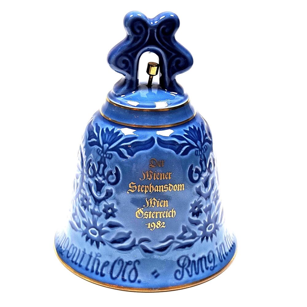 Vintage 1982 Bing & Grondahl Blue Porcelain New Year Bell St Stephens Vienna